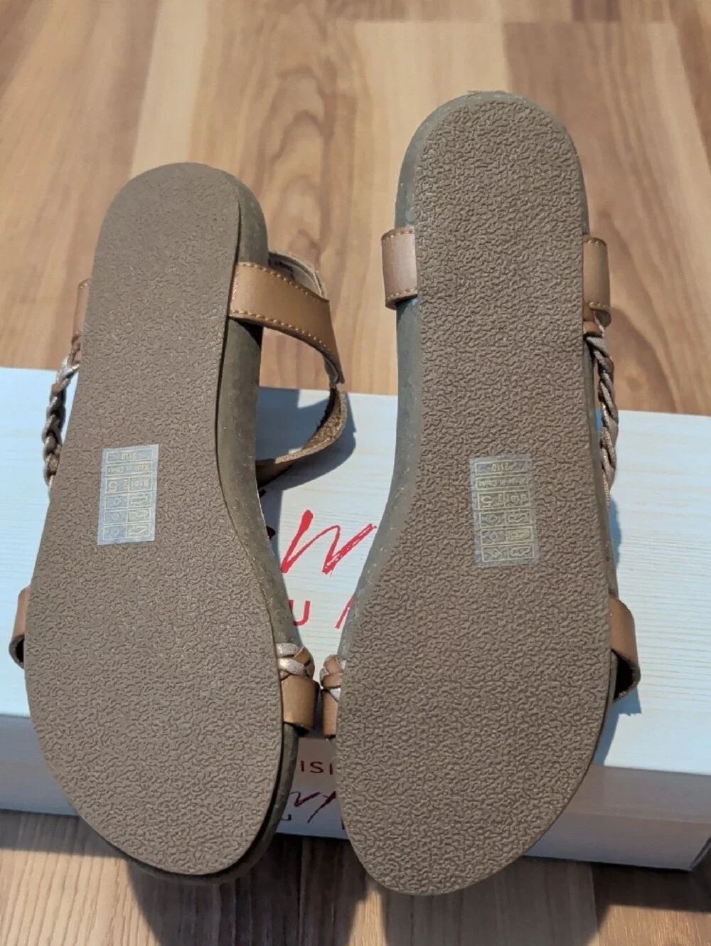 Tan Braided Strap Big Girls Size 5 Sandals